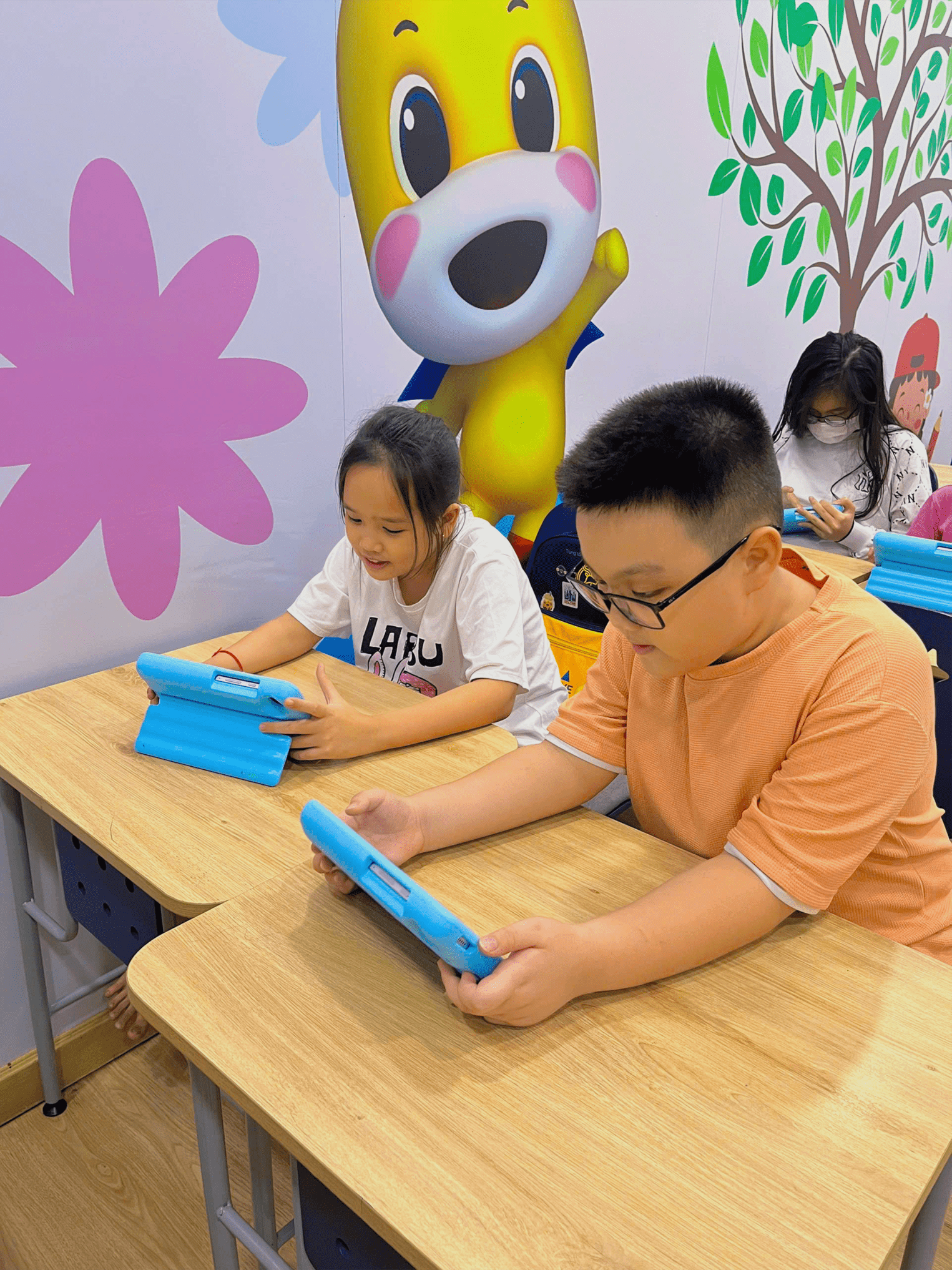 Học Tiếng Anh thật vui với La Stars